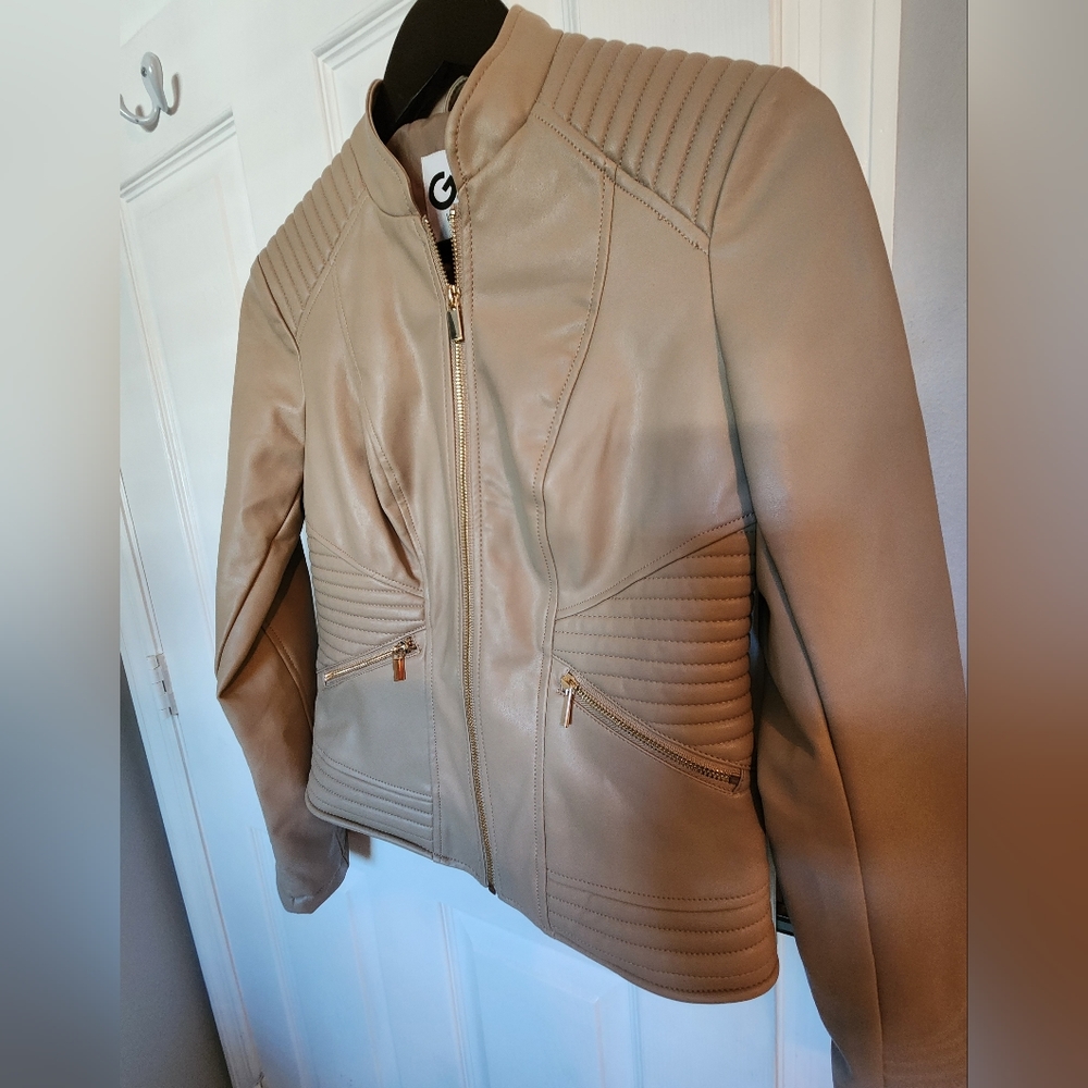 Jacket - Picture 2 of 6